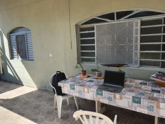 Imagem Casa para Venda em Itanhaém, Santa Teresinha, 3 dormitórios, 3 suítes, 1 banheiro, 5 vagas