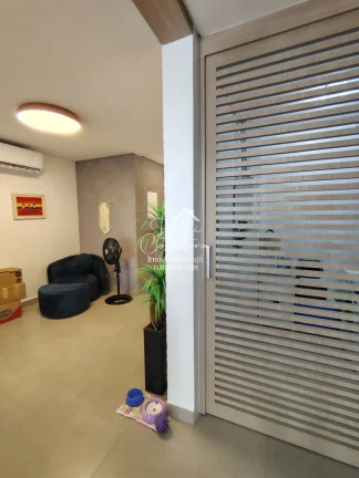 Imagem Apartamento frente mar com lazer, Tombo com 3 Quartos, 3 Suítes, 2 Salas, 4 Banheiros, 3 Vagas de Garagem, 112m²!