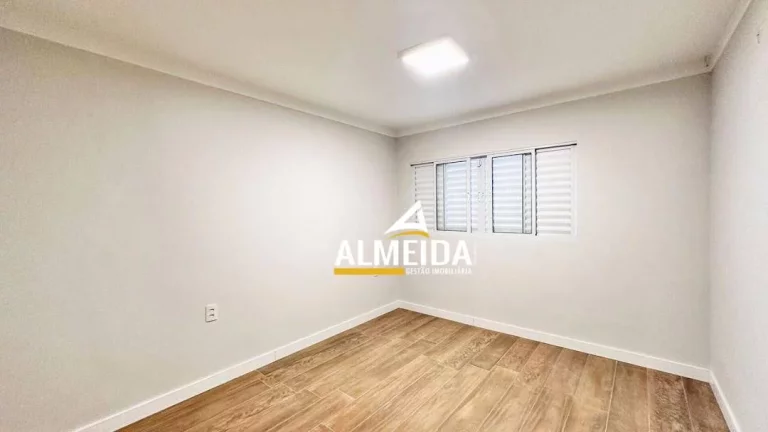 Imagem Casa com 3 dormitórios à venda, 165 m² por R$ 590.000,00 - Cidade Claret - Rio Claro/SP