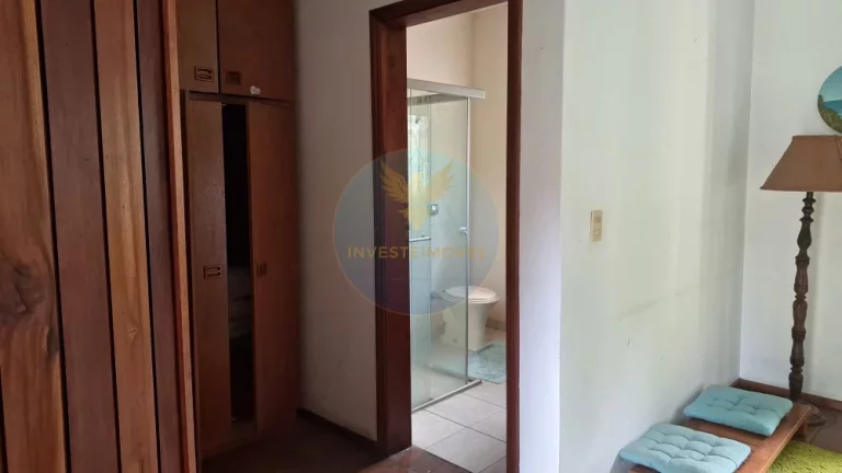 Imagem Casa em Condomínio a Venda no bairro Granja Viana - Carapicuíba, SP