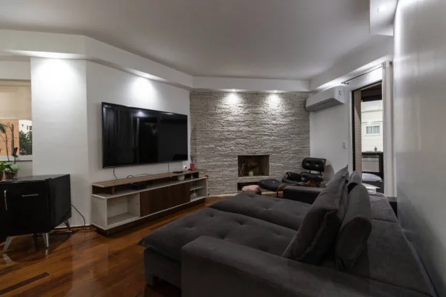 Imagem Apartamento Perdizes - 244M², 4 Dorms, 2 Suítes, 4 Vagas, Varanda, Armários