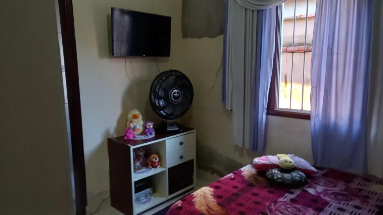 Imagem Casa para Venda em Itanhaém, Balneário Gaivota, 3 dormitórios, 1 suíte, 2 banheiros, 4 vagas