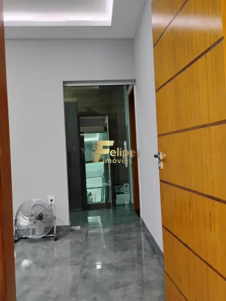 Imagem BELÍSSIMA CASA LINEAR COM GALPÃO NO MESMO TERRENO, LOCALIZADA EM CAMPOS DOS GOYTACAZES/RJ