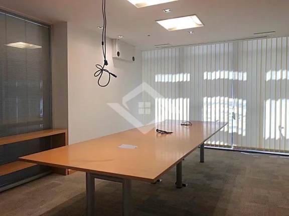 Imagem Centro Aluga-se Andar Exclusivo Mobiliado 242m2