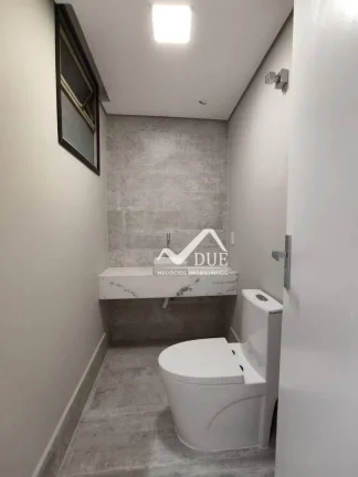Imagem Apartamento na quadra da praia com 3 suites à venda, 136 m² por R$ 1.060.000 - Boqueirão - Santos/SP