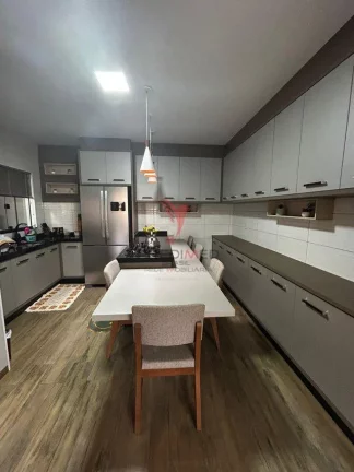 Imagem Casa mobiliada, aceita carro como parte do pagamento,Venha morar próximo ao laguinho