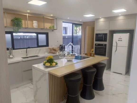 Imagem Casa reformado no Acapulco aceita permuta: 5 Quartos, 3 Suítes, 525m² - Venda ou Locação em Guarujá-SP