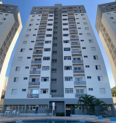 Imagem Apartamento com sacada e vista livre no Condomínio Residencial Arco Íris
