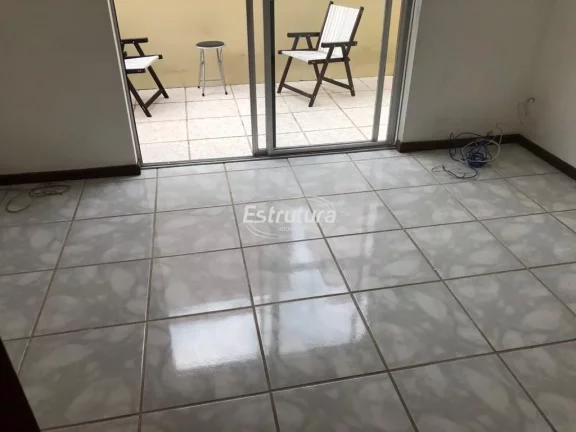 Apartamento de 2 dormitórios duplex