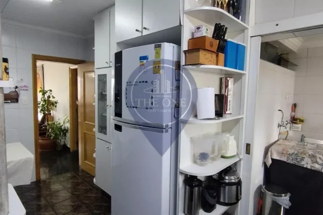 Imagem Luxuoso apartamento à venda na Aclimação, São Paulo-SP: 3 quartos, 1 suíte, 4 salas, 3 banheiros, 1 vaga, 140 m².