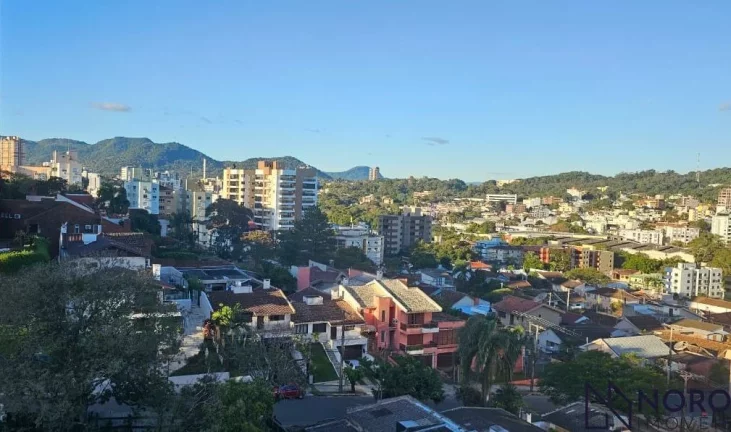 Imagem Semimobiliado apartamento 1 Dormitório, sacada com churrasqueira e garagem cober