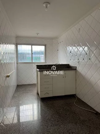 Imagem Apartamento com 3 dormitórios à venda, 164 m² por R$ 400.000 - Centro - Itumbiara/GO