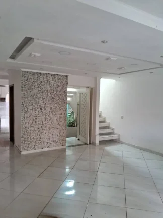 Imagem Casa 3 suítes com 6 vagas - Parque Savoy City