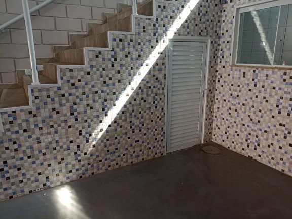 Imagem Sala Comercial para Locação em Votorantim-SP, Real Parque II: 1 Sala, 2 Banheiros, 150,00m² de Área, 1 mezanino.