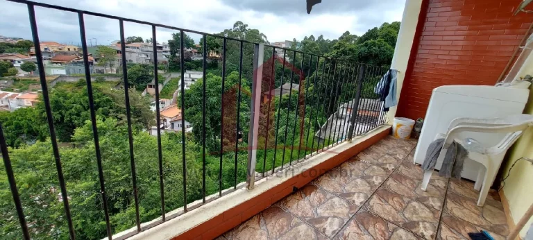 Imagem Imperdível oportunidade: Casa à venda em Franco da Rocha-SP, Centro. 3 quartos, 1 suíte, 1 sala, 2 vagas, 166,30m².