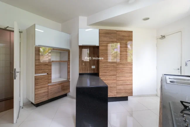Imagem Apartamento com 3 suítes no Itaim Bibi