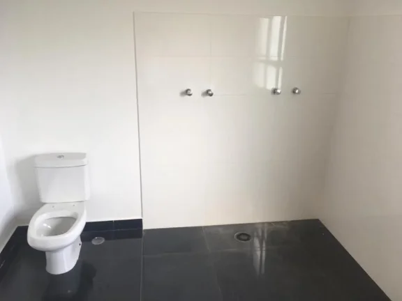 Imagem Casa no Res. Alpha 6 - 488m²