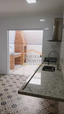 Imagem Sobrado novo, 3 dormitórios, sendo 1 suíte, sala 2 ambientes, 2 sacadas, Cozinha equipada com Cook...