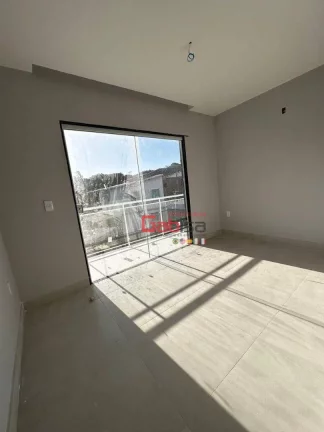 Imagem Casa com 2 dormitórios à venda, 100 m² por R$ 371.000,00 - Peró - Cabo Frio/RJ