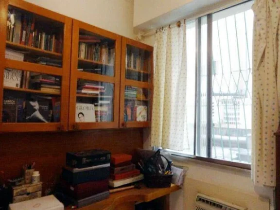 Imagem APARTAMENTO TIPO CASA XAVIER DA SILVEIRA PREDIO ANTIGO A DECOR,VAGA.