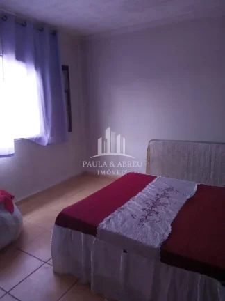 Imagem Ótima Sobrado, 2 Vagas, 3 Dormitórios, 3 Banheiros, Lavanderia Separada, Quintal Grande no Jardim Zaíra 4, Mauá