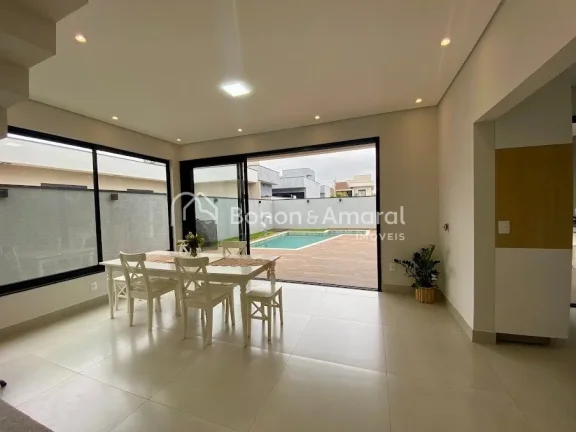 Imagem Sobrado à venda com 221 m² construídos em terreno de 301 m² no Condomínio Residencial Club Port...