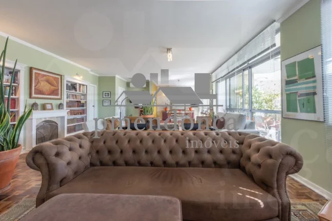Imagem Apartamento reformado na Av Higienópolis com 3 quartos ( 1 suíte ) e 2 vagas, 219m³
