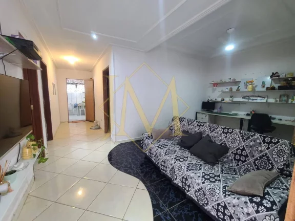 Imagem Casa com excelente lote no bairro Petrópolis