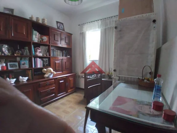 Imagem Casa com 4 dormitórios à venda, 180 m² por R$ 700.000,00 - Brasilândia - São Gonçalo/RJ