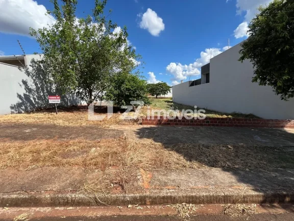 Terreno em Jardim Espanha, Maringá/PR