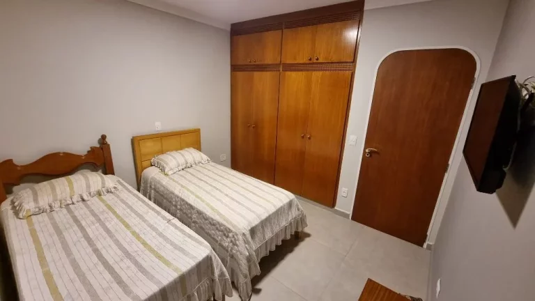 Imagem Apartamento à venda, 140 m² - Pitangueiras - Guarujá/SP
