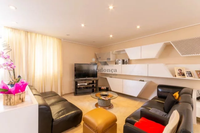 Imagem Apartamento à venda em Higienópolis com 4 suítes e 3 vagas, 300m2