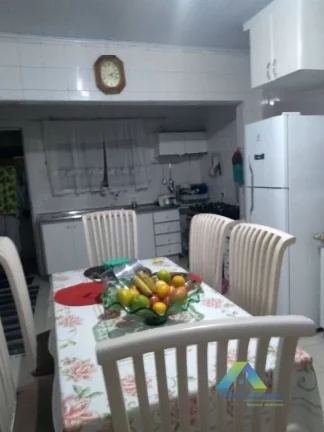 Imagem SANTO ANDRÉ excelente casa 120 metros, 3 dormitórios, 2 vagas ótima localização e valor !!!
