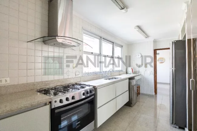 Imagem Espetacular apartamento à venda no Itaim Bibi, São Paulo-SP: 3 quartos, 3 suítes, 3 salas, 4 banheiros, 3 vagas de garagem, 268m².