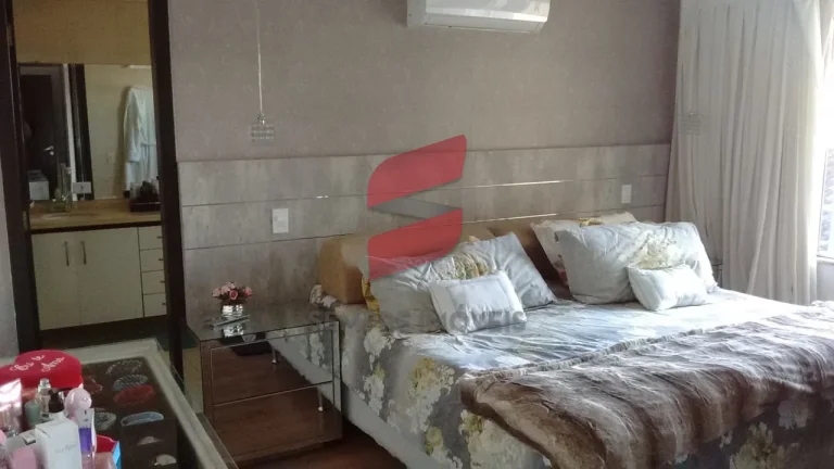 Imagem CASA com 3 dormitórios à venda com 360m² por R$ 1.650.000,00 no bairro Alto Tarumã - PINHAIS / PR