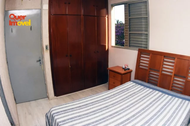 Imagem Apartamento à venda em Ribeirão Preto-SP: 3 quartos, 1 suíte, 67m² no Parque Industrial Lagoinha. Venha conferir!