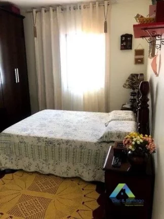 Imagem Lindo sobrado 168 metros, 4 dormitórios, 3 vagas, quintal entre as estações do metro Saúde e Praça da Arvore ótimo valor !