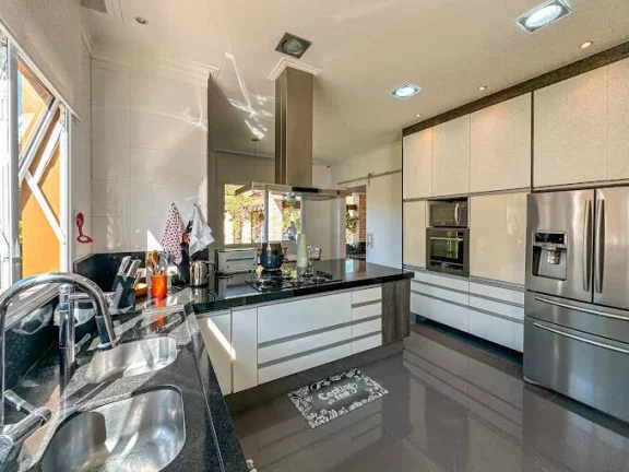 Imagem Cond D. Henrique II - 90% térrea, 4 sts, hóspedes, gourmet, piscina aquec.!