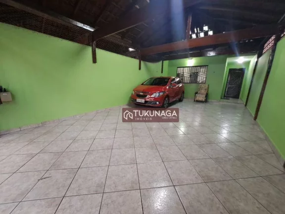 Imagem Sobrado com 3 dormitórios para alugar, 165 m² por R$ 5.385,00/mês - Vila Galvão - Guarulhos/SP