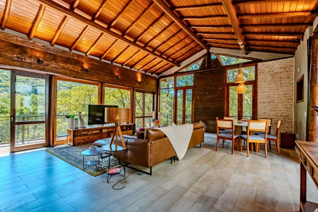 Imagem Refúgio das Araucárias | Design e silêncio na Mantiqueira