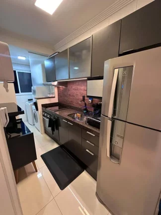 Imagem Apartamento com 2 dormitórios à venda, 61 m² por R$ 530.000,00 - Guilhermina - Praia Grande/SP