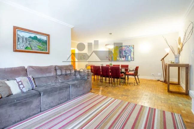 Imagem Apto Reformado na Av. Angélica com 144m², 3 dormitórios (1 suíte) e 1 vaga.