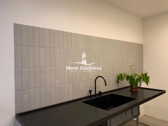 Imagem Belíssima casa triplex de alto padrão no Riviera Park