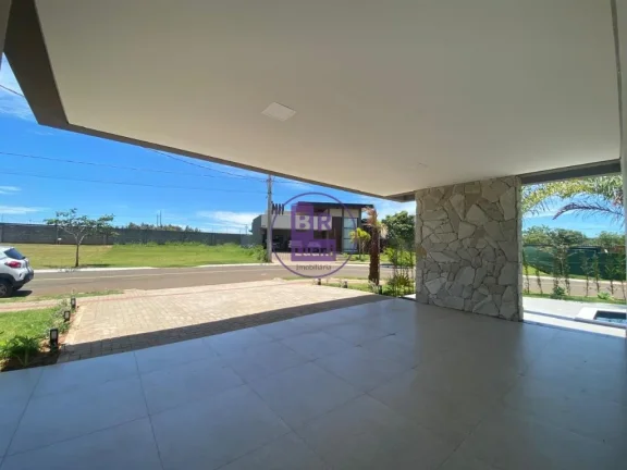 Imagem Linda casa térrea em condomínio fechado.
