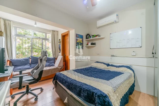 Imagem Apartamento à venda em Porto Alegre, Petrópolis, com 4 quartos, 201,6m2