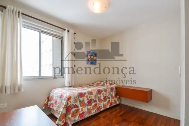 Imagem Apartamento com 142m² na Rua Sabará, 3 quartos (1 suíte) e 1 vaga.