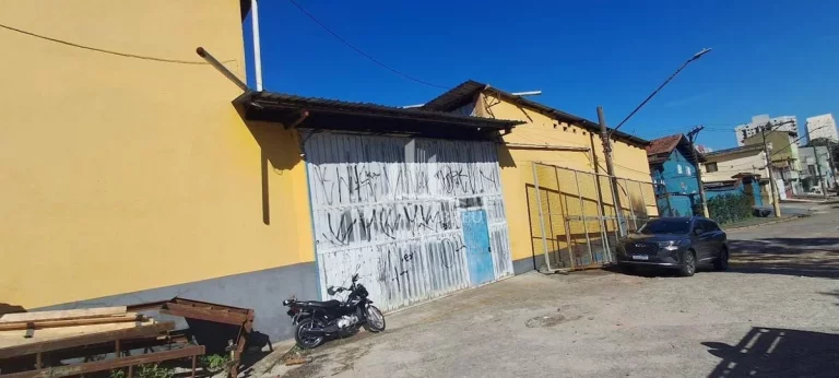 Imagem Galpão 253m² (Maior na topografia), com Renda, Perto da Av. Barão de Mauá, Pq Boa Esperança, Mauá-SP