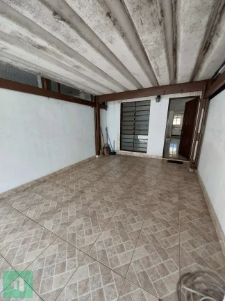Imagem Sobrado à venda em São Paulo, Parque Bristol, com 2 quartos