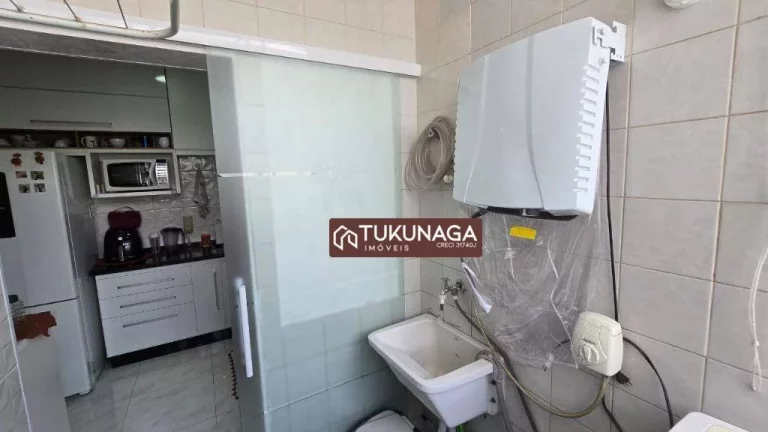 Imagem Apartamento 3 Quartos Com Móveis Planejados, Sacada De Vidro.