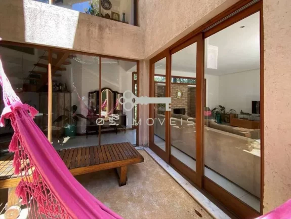 Imagem Charmosa Casa Rústica Contemporânea na Fazendinha - 3 Dorms (1 Suíte)